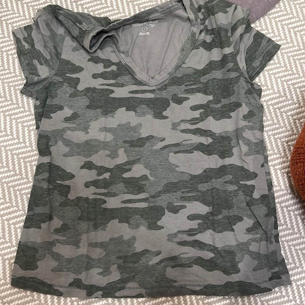 V neck